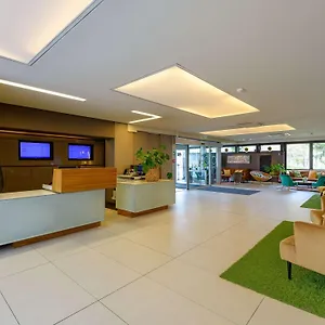 4* מלון Novotel Am Messezentrum