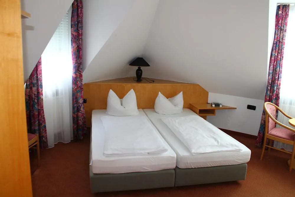 Hotel Alpha Nuremberg Guest house