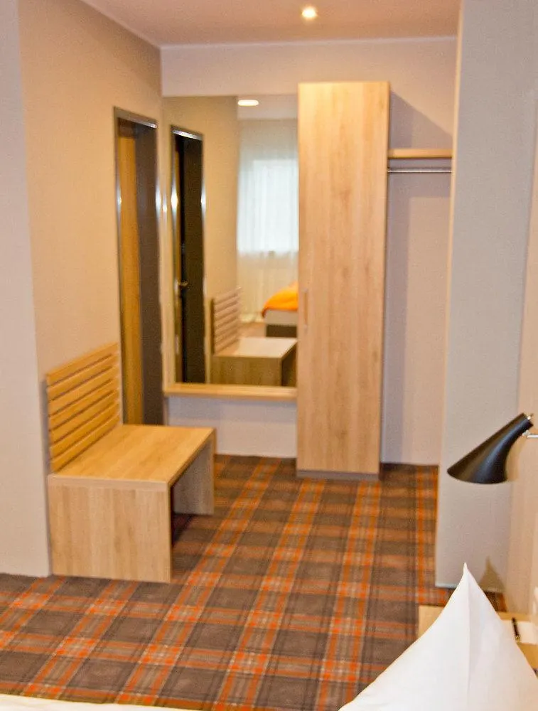 Hotel Alpha Nuremberg 3*,